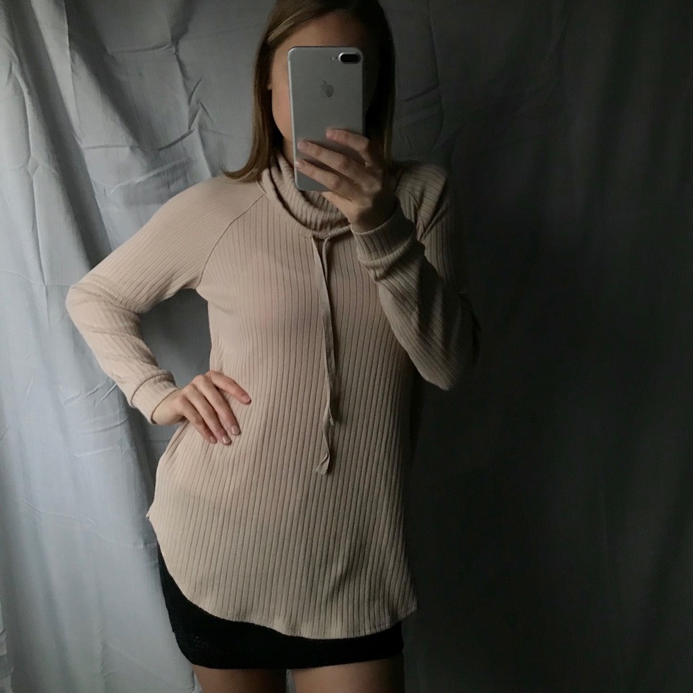 FOREVER 21 sweater